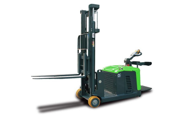 陇南CPD10/13/15-E2C15站驾平衡重式堆高车