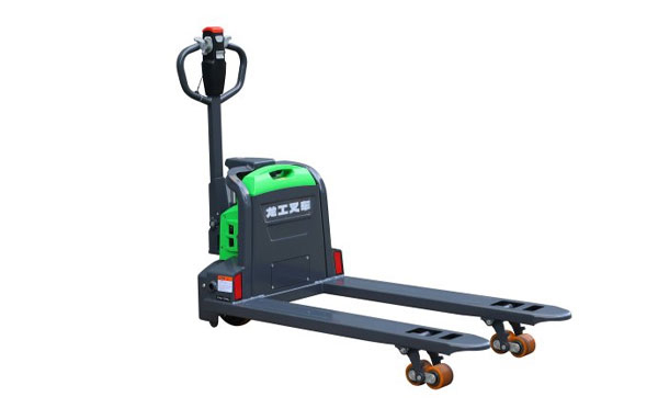 仓储作业升级指南：专用陇南叉车的选型与使用技巧